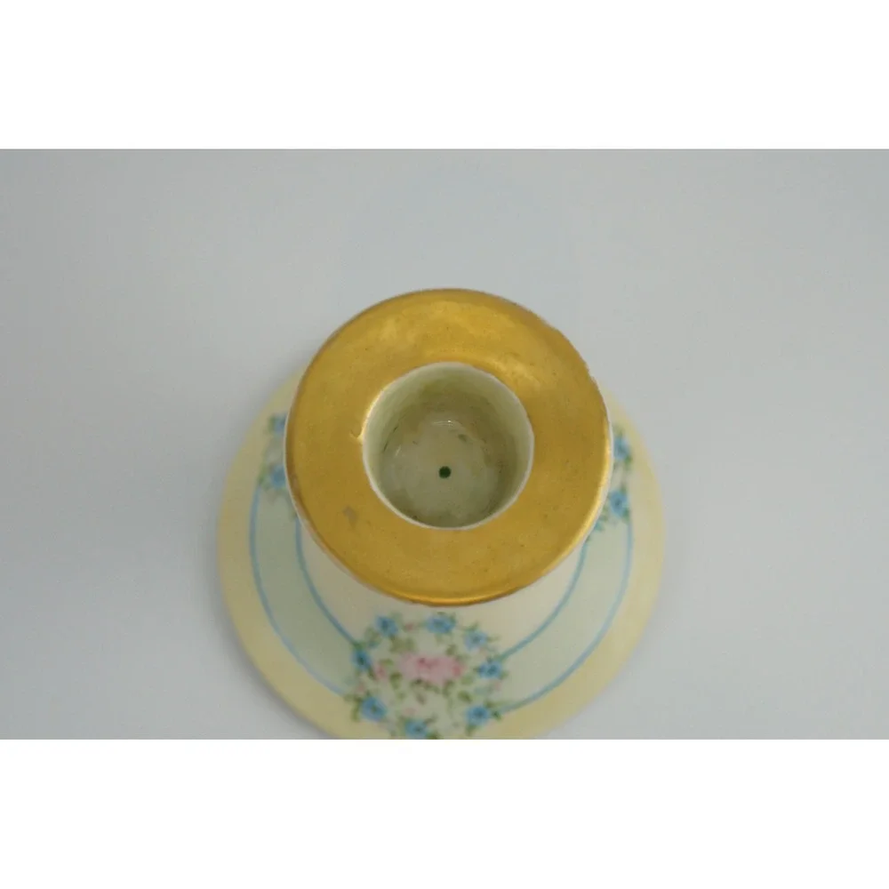 T&V Limoges Tressemanes &‎ Vogt France Candlestick Holder Floral Porcelain EUC
